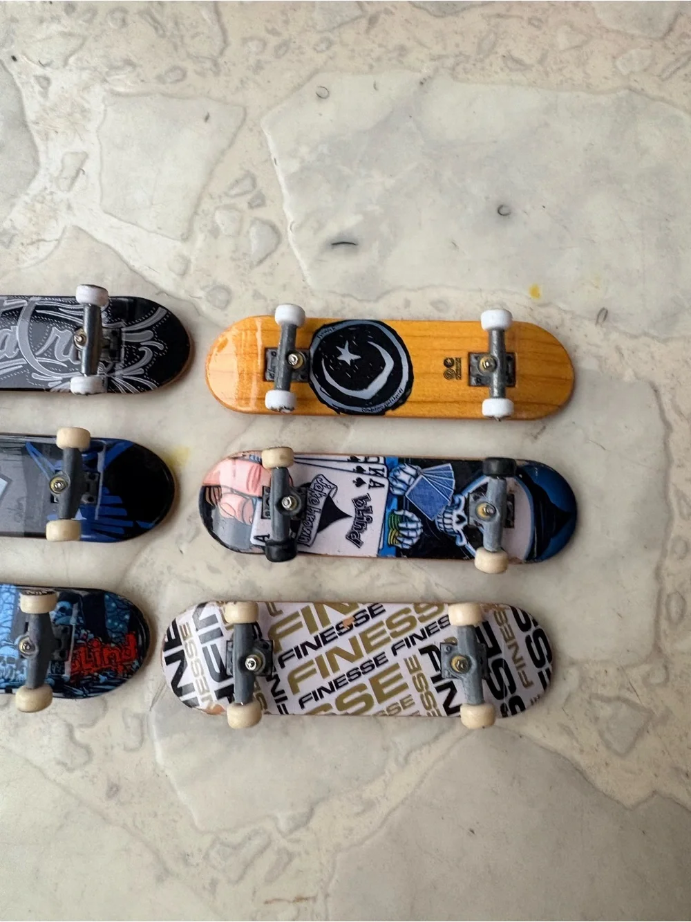 Tech Deck includes miniature